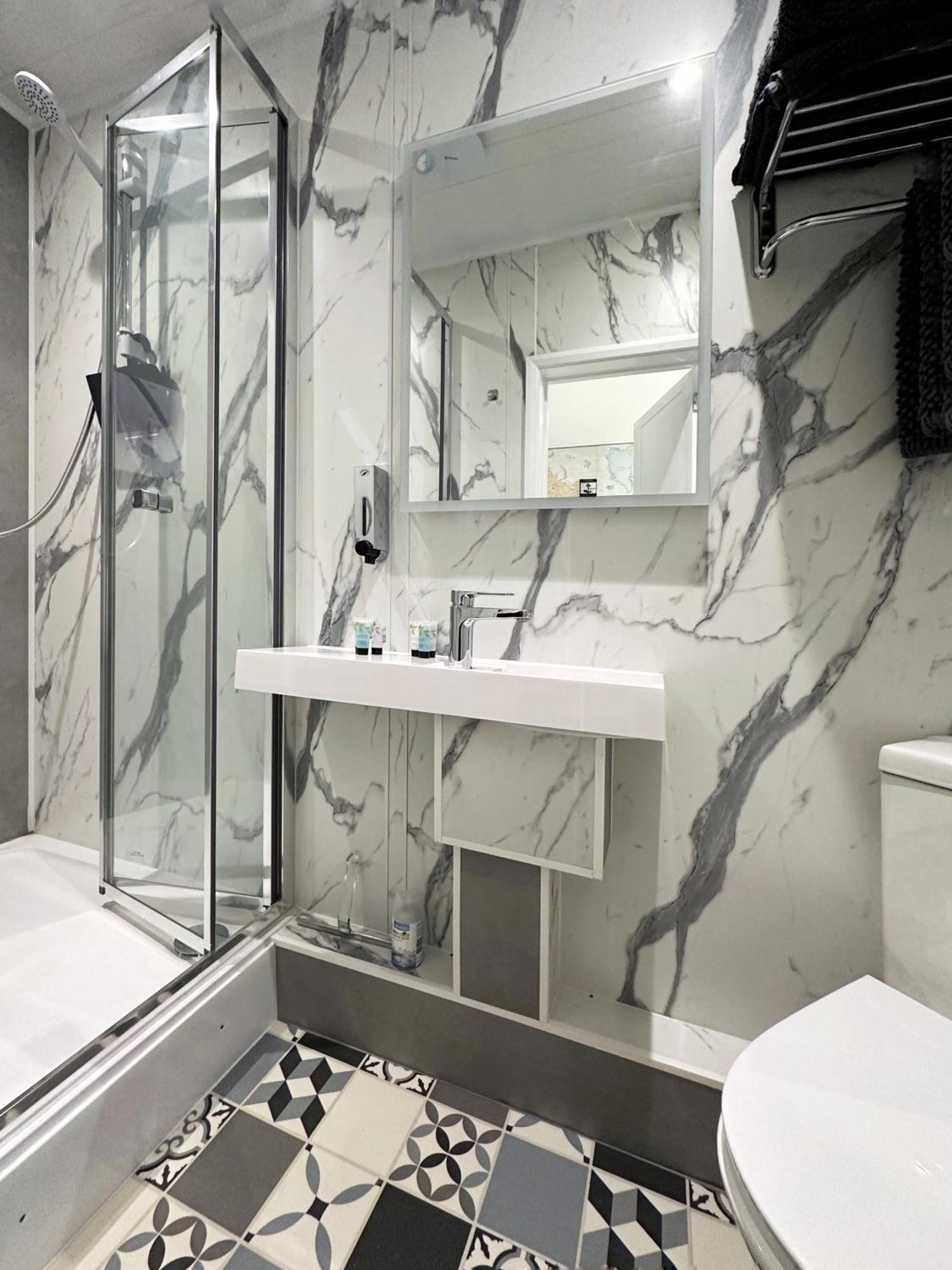 Kensington Studio Hosted By Airoperate Near Notting Hill - 1 Double Bed , 1 Sofa Bed, Ground Floor Apartment Via Private Entrance Londres Exterior foto