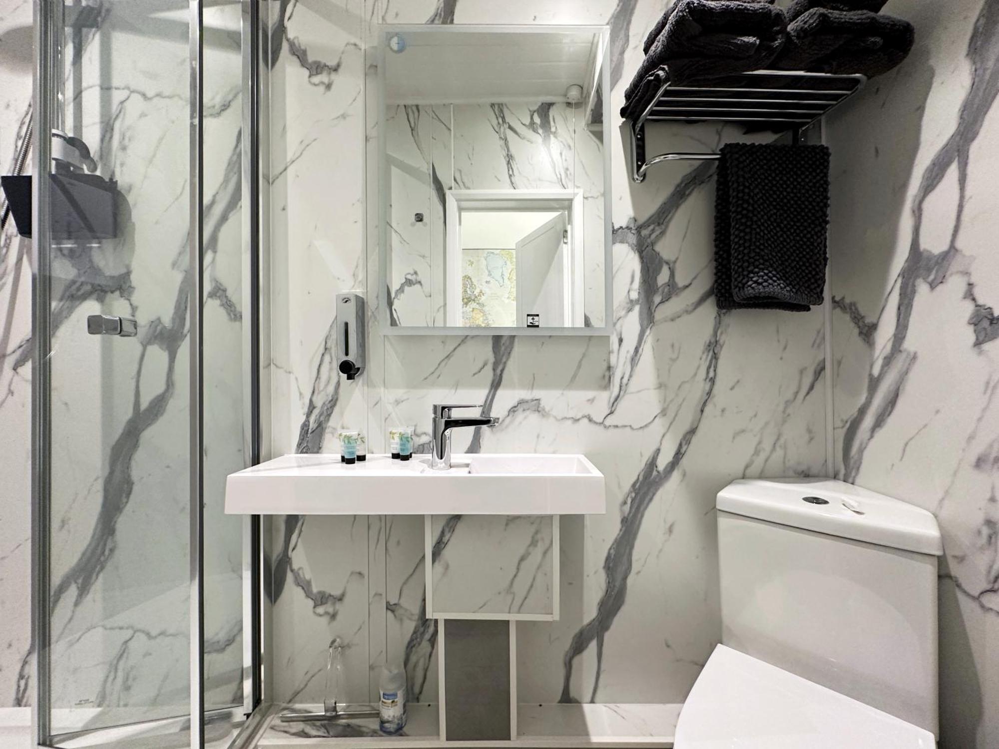 Kensington Studio Hosted By Airoperate Near Notting Hill - 1 Double Bed , 1 Sofa Bed, Ground Floor Apartment Via Private Entrance Londres Exterior foto